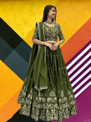 Women Embroidered designer Straight Kurti With Dupatta & Bottomwear