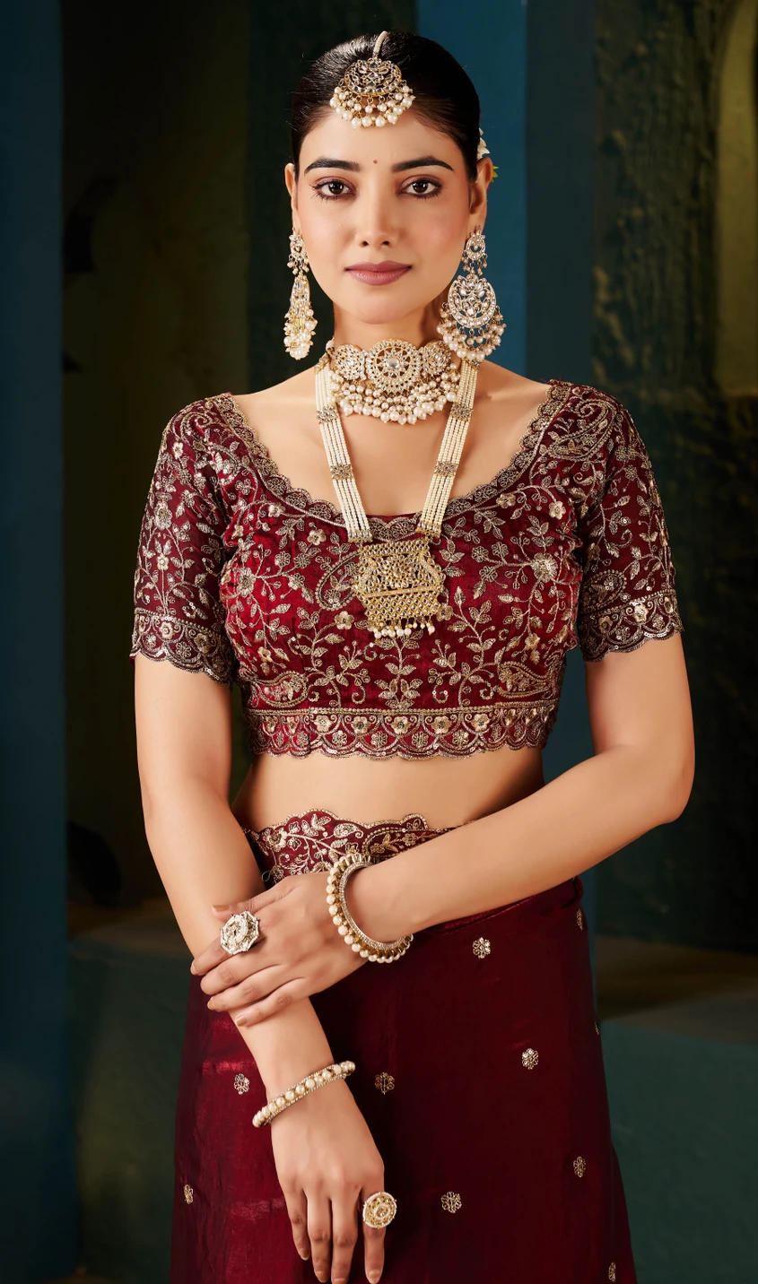 Laddu creation Embellished, Embroidered Bollywood Jimmy Jimmy, Silk Blend Saree (Maroon) - Image 3